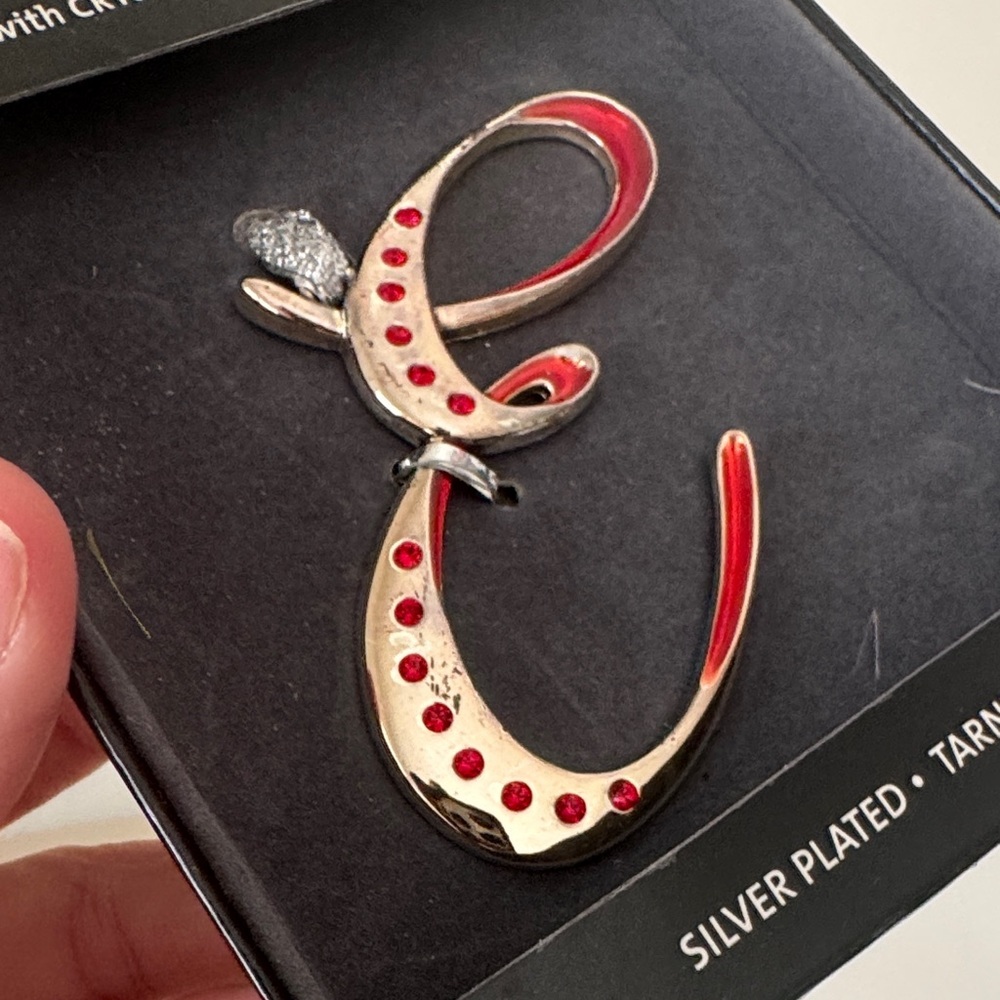 Silver and Red Ornament with Swarovski Elements - Picture 5 of 5